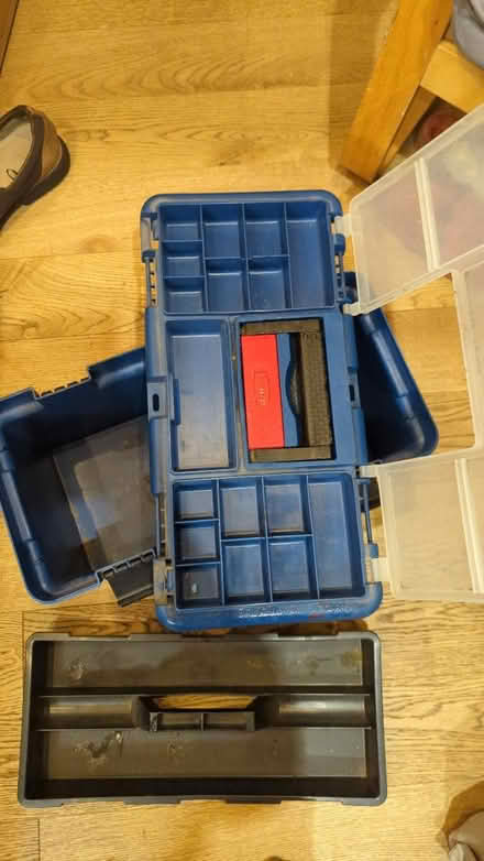 Photo of free Wilko carry case box (norbiton KT2) #2