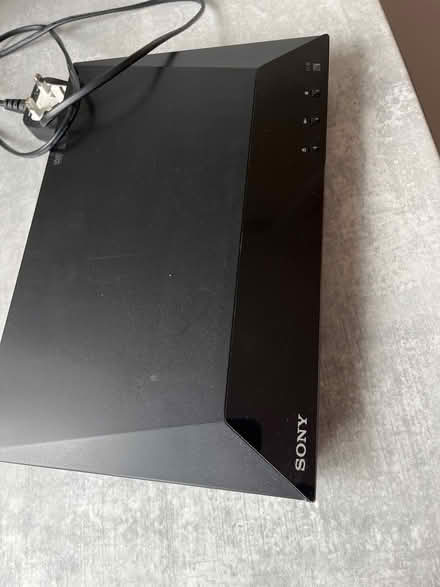 Photo of free dvd player (Cambusbarron FK7) #1