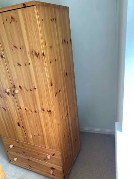 Photo of free Wardrobe and chest of drawers (Greatfield GL51) #4