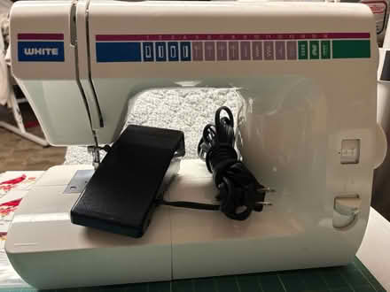 Photo of free Sewing machine (Close to Woburn YMCA) #1
