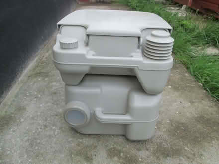 Photo of free portaloo for camper. (Ramshill Cross TQ3) #2