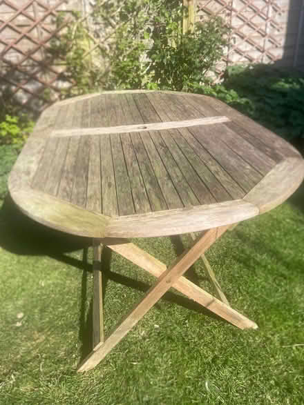Photo of free Serviceable 6-seater garden table (Hailsham BN27) #1