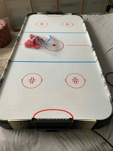 Photo of free Air Hockey (Alexandra Palace N22) #1