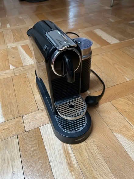Photo of free Nespresso coffee machine (NW19RJ) #2