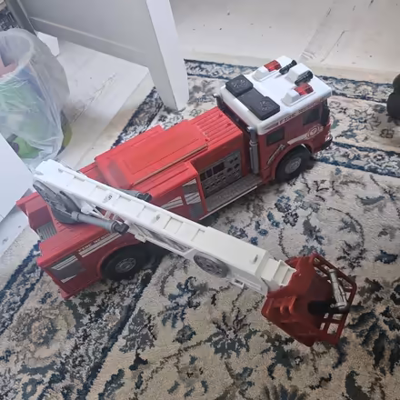 Photo of free Fires rescue car (EH4) #2