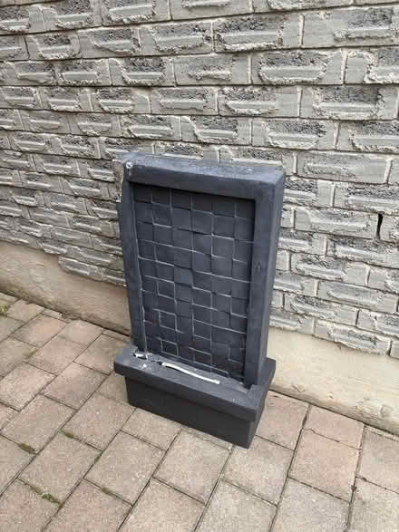 Photo of free Fountain and snowboard bindings (Near Erin Mills Town Centre) #1