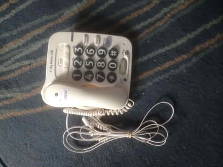 Photo of free large button phone (Quinton B32) #1