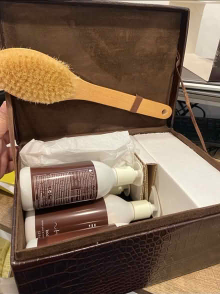 Photo of free H2O Vanilla Gift box set (Streetsville) #2