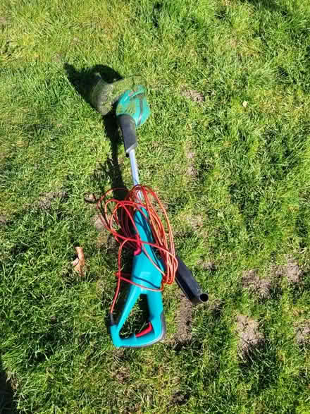 Photo of free Lawn edge trimmer - working (Penn, Wolverhampton WV4) #1