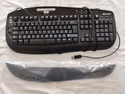 Photo of free Keyboard (Ainsdale PR8) #1