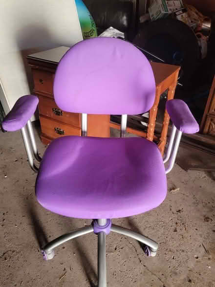 Photo of free Office chair (Belleville) #1