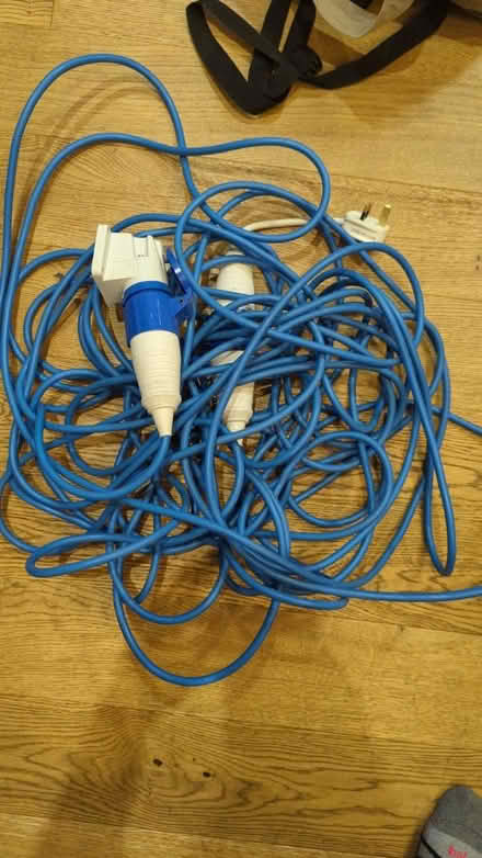 Photo of free Huge electrical cable for ?caravans (norbiton KT2) #1