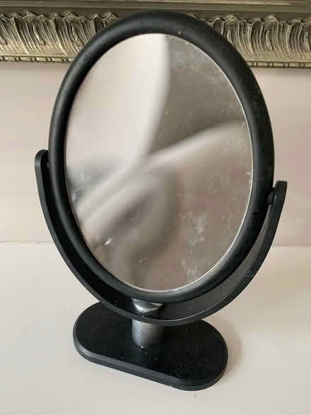 Photo of free Mirror (W12) #2