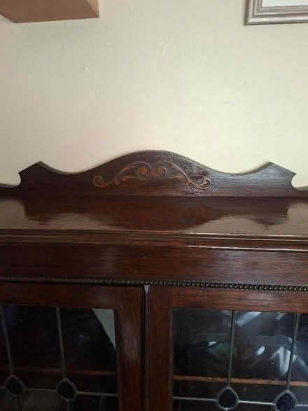 Photo of free Vintage display cabinet (St Nicholas SG1) #2