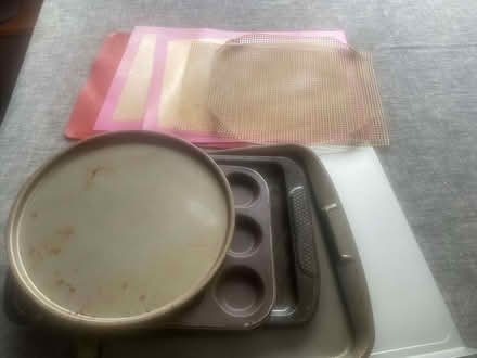 Photo of free Kitchen things (Hixon ST18) #1