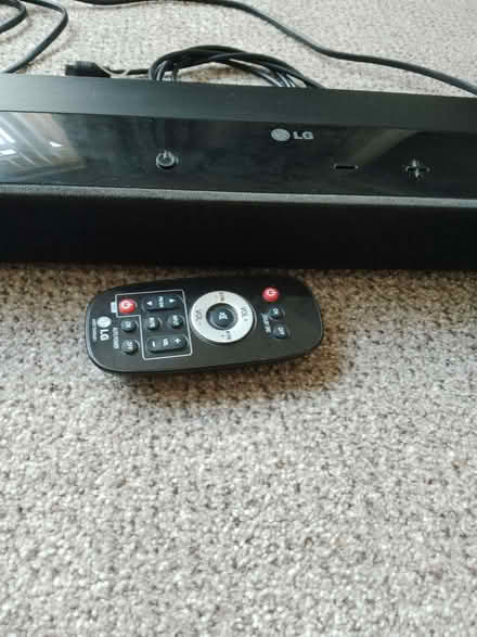 Photo of free LG sound bar for TV (Rainham ME8) #3
