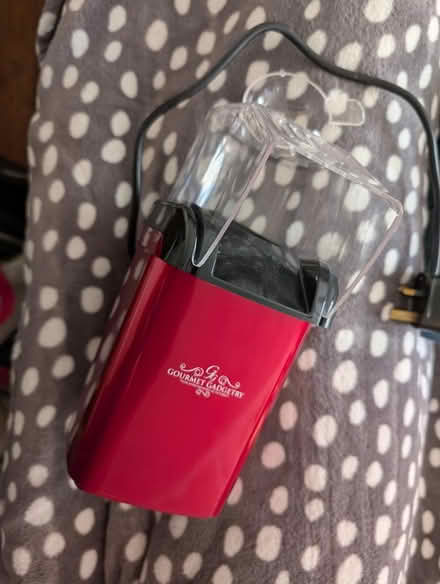 Photo of free Popcorn maker (Rainham Medway.) #1