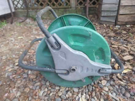 Photo of free Portable garden hose reel (Sw122pn) #4