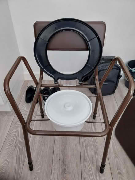 Photo of free Commode (Bedfont) #3
