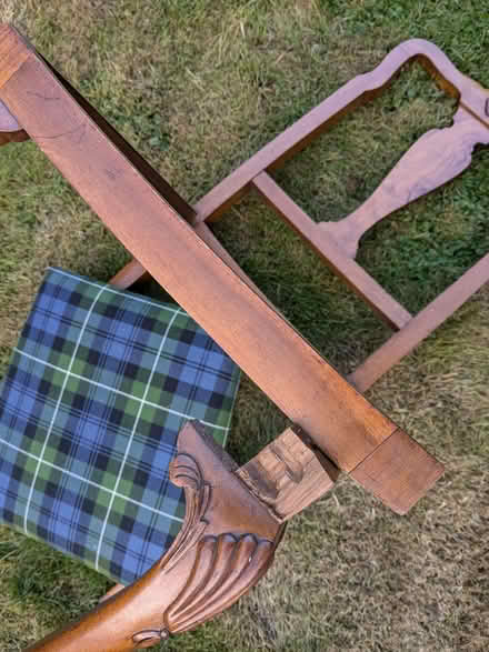 Photo of free Antique chair (AB24) #1