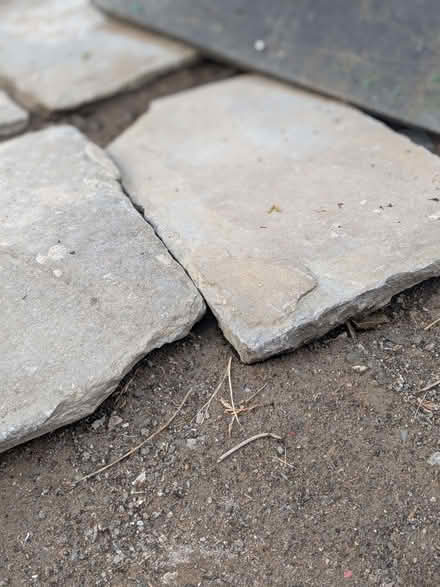 Photo of flagstones (Hereford HR1) #2