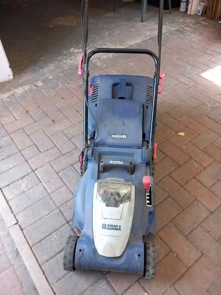 Photo of free Cordless lawn mower (Davyhulme M41) #1