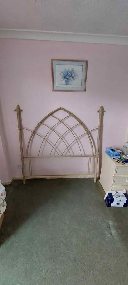 Photo of free Double headboard (Wickford SS12) #2