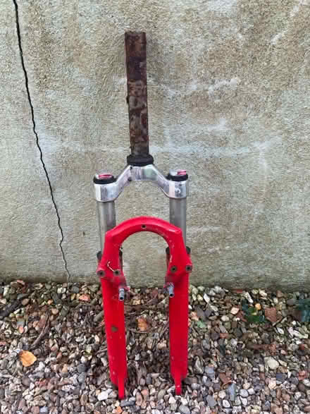 Photo of free Mongoose bike frame and extras (Okehampton) #3