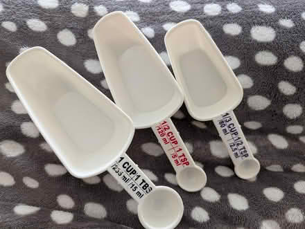 Photo of free Measuring cups and spoon measures (Rainham Medway.) #1
