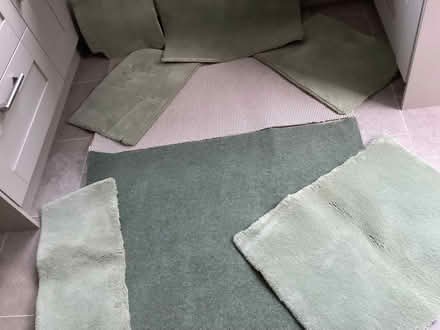Photo of free New Carpet Offcuts Wool, Hessian Backed (Mappleborough Green B80) #1