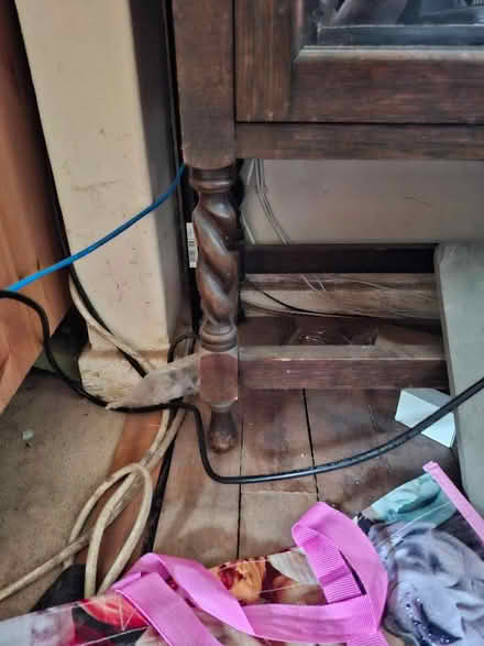 Photo of free Vintage display cabinet (St Nicholas SG1) #4