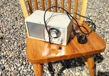 Photo of free AM/FM radio (Edgiock B96) #1
