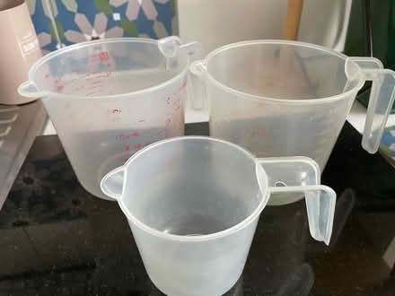 Photo of free 3 plastic measuring jugs (OX4 3) #1