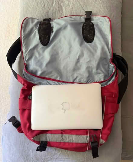 Photo of free Crumpler Messenger bag (Little Dunham PE32) #3