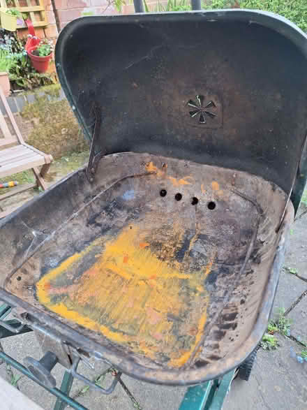 Photo of free BBQ and equipment (Ulverley Green B92) #1