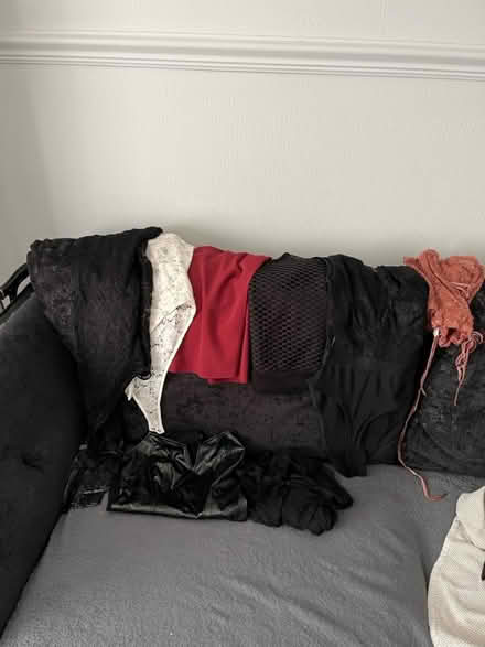 Photo of free Clothes (Paisley PA2) #2