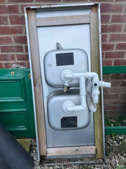 Photo of free Metal double sink (S7 Carter knowle) #2