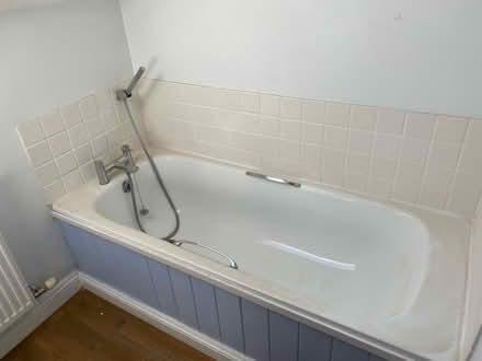 Photo of free Bath,sink ,toliet (SN8 Marlborough) #2