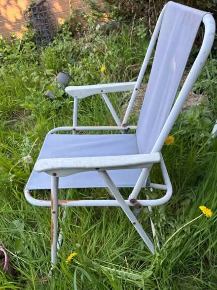 Photo of free Folding chairs (BA5) #1