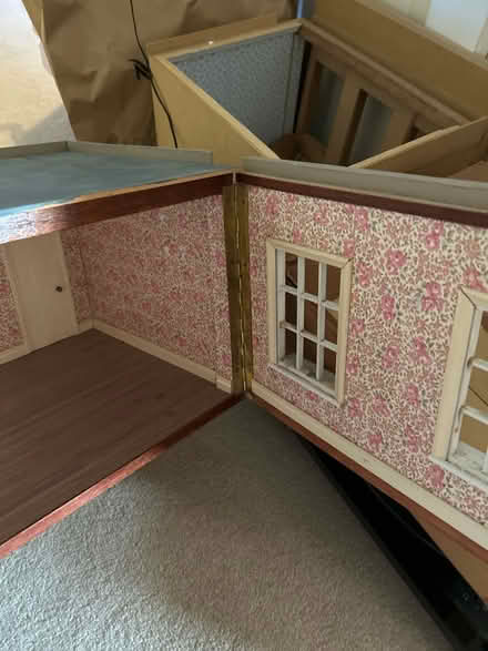 Photo of free CRAFTERS! Part handmade dollhouse (Battersea SW11) #1