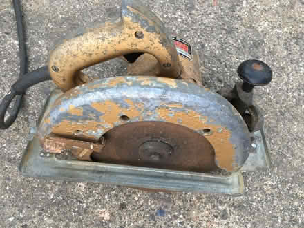 Photo of free Vintage Heavy Duty 9inch Black and Decker Circular Saw HD121 (Brogborough MK43) #1