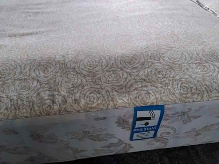 Photo of free 2 X single bed/divan bases (Sutton Courtenay OX14) #3