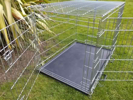 Photo of free Large dog crate (Wollaton NG8) #1