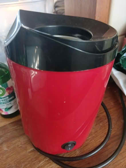 Photo of free Popcorn maker (SE25) #2