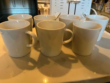 Photo of free 7 coffee mugs (King st and Payne street) #1