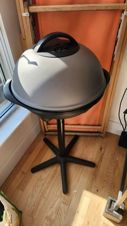 Photo of free Electric Barbecue (East Williamsburg) #1
