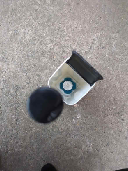 Photo of free Toilet brush (Harehills LS9) #4