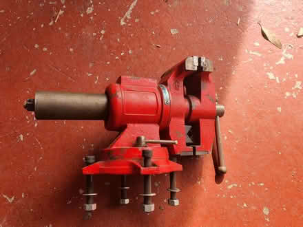 Photo of free Engineer's bench vice (Largs KA30) #1