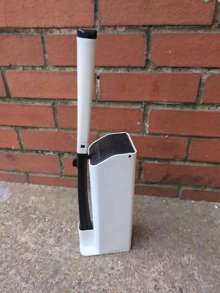 Photo of free Toilet brush (Harehills LS9) #2