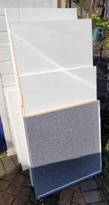 Photo of free Kitchen cupboard doors etc (Cookridge LS16) #3